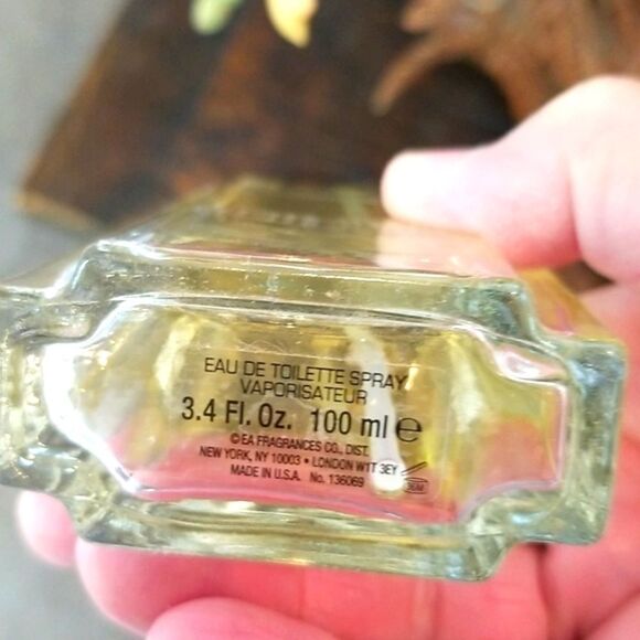ALFRED SUNG Women's Fragrance - Black and Gold - Picture 3 of 3